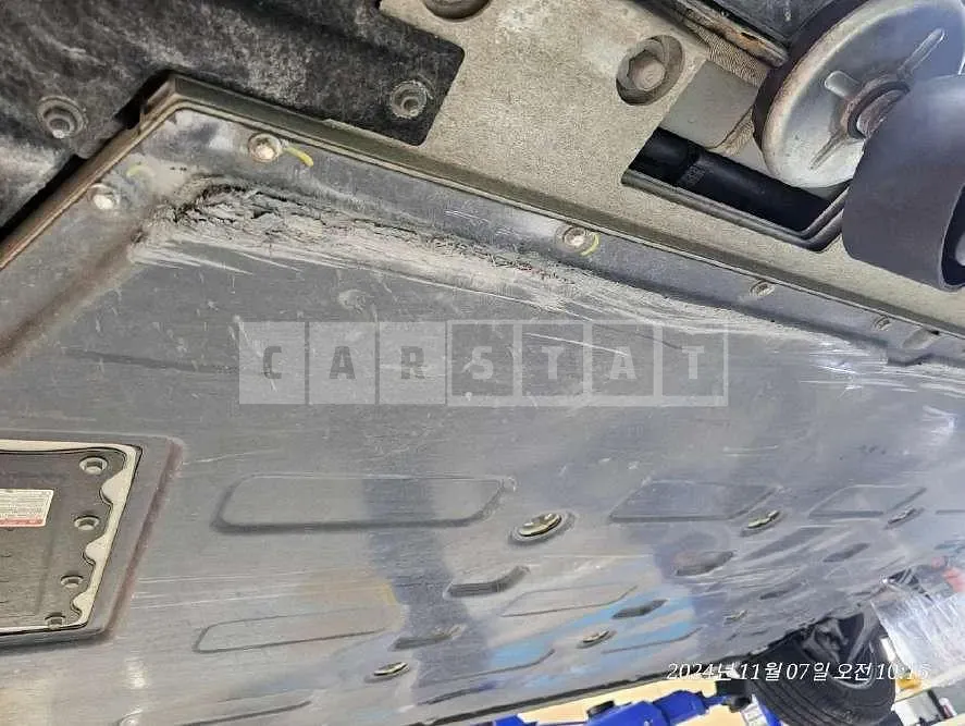 Photo 2 of 11: 2023 Hyundai (parts) IONIQ 6 Long Range Battery — Korean insurance auction