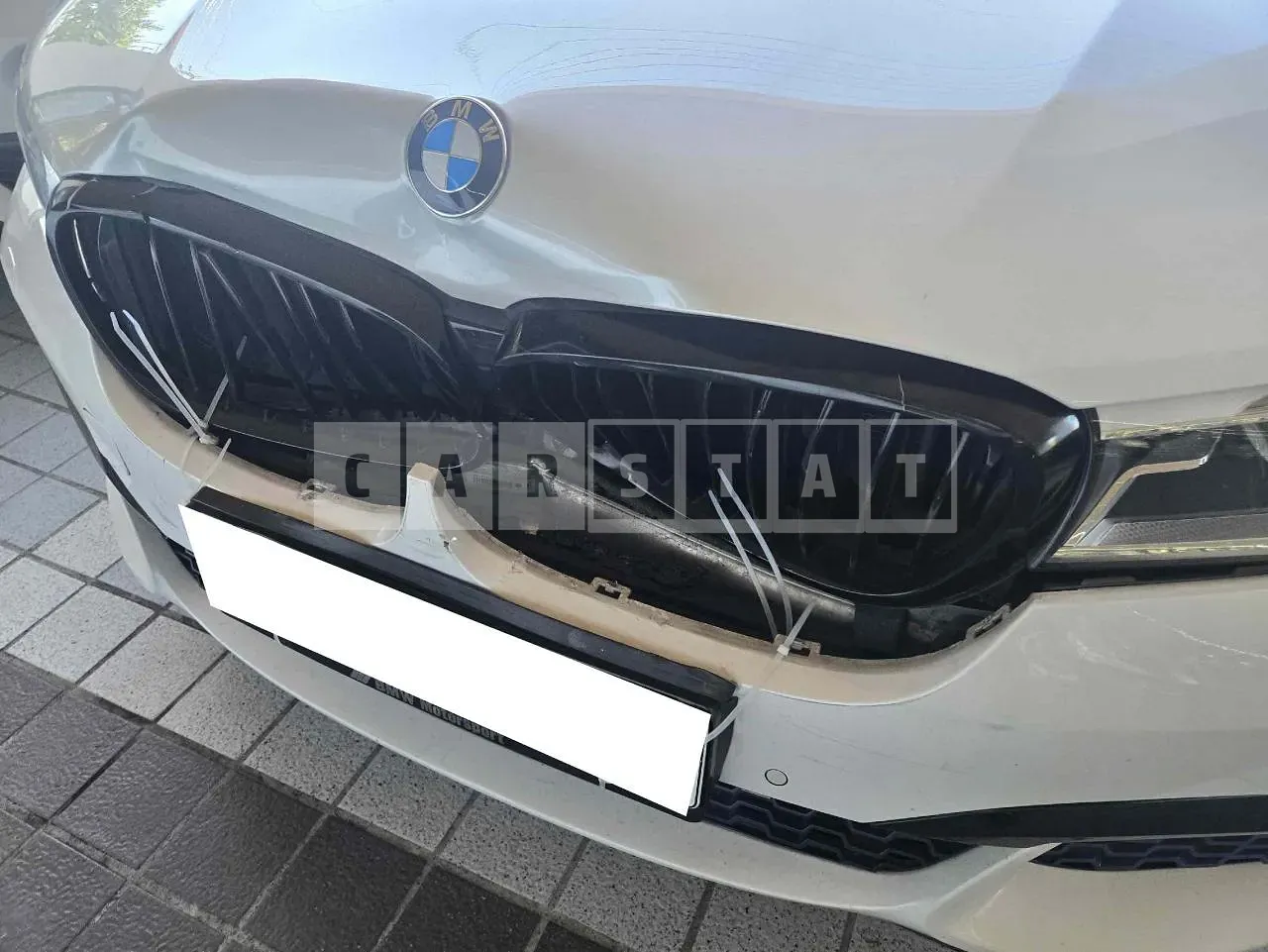 Photo 2 of 19: 2017 BMW 730Ld xDrive, VIN WBA7G6104HG680190 — Korean insurance auction