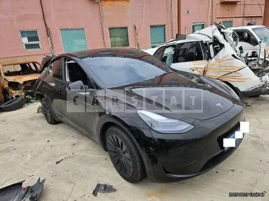 Photo 2 of 20: 2024 Tesla Model Y RWD — Korean insurance auction