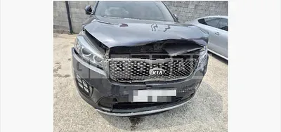 Photo 1 of 27: 2017 Kia Sorento — Korean insurance auction