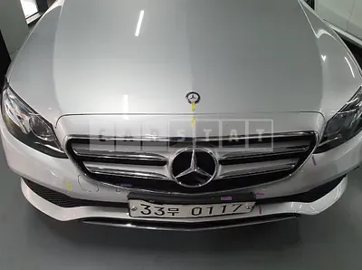 Photo 1 of 10: 2017 Mercedes-Benz E 300 4Matic, VIN WDDZF4KB1HA100518 — Korean insurance auction
