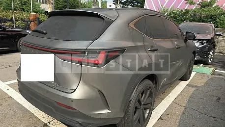 Photo 2 of 9: 2022 Lexus NX350h — Korean insurance auction