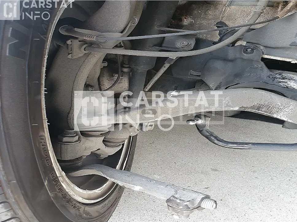 Photo 2 of 34: 2018 BMW 520d, VIN WBAJC3103JD032315 — Korean insurance auction