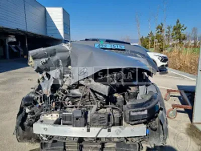 Photo 1 of 31: 2022 Hyundai Modern Ionic 5, VIN KMHKR81AFNU028457 — Korean insurance auction