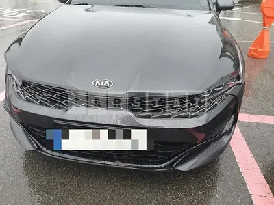 Photo 1 of 30: 2021 Kia K5, VIN KNAG341ABMA104863 — Korean insurance auction