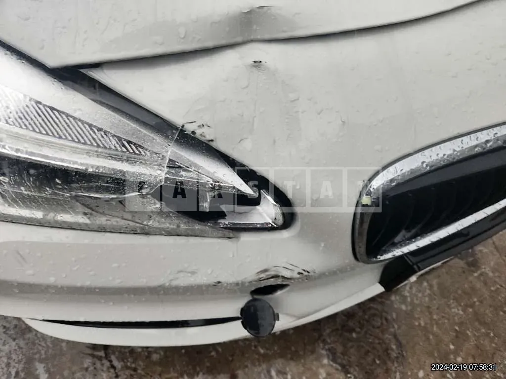 Photo 2 of 28: 2015 BMW Active Tourer, VIN WBA2C1101FV478876 — Korean insurance auction