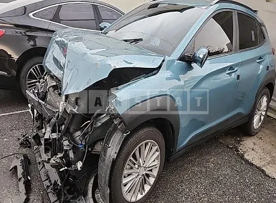 Photo 2 of 18: 2018 Hyundai Kona, VIN KMHK4815GJU144071 — Korean insurance auction