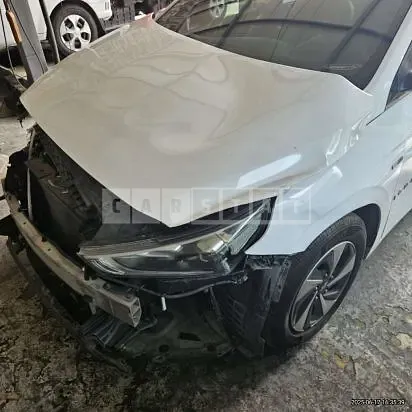Photo 2 of 10: 2017 Hyundai IONIQ — Korean insurance auction