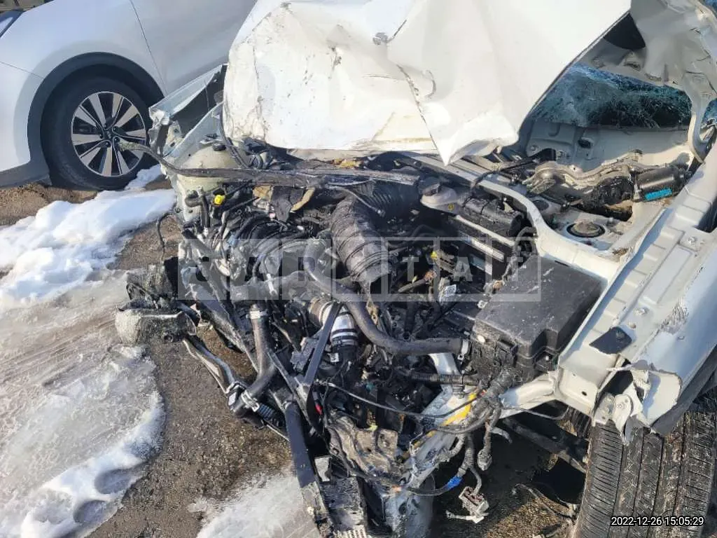 Photo 2 of 15: 2019 Hyundai Kona, VIN KMHK4815GKU401737 — Korean insurance auction