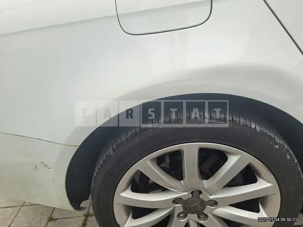 Photo 2 of 30: 2015 Audi A4 30 TDI — Korean insurance auction