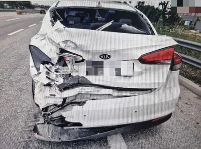 Photo 1 of 8: 2017 Kia Cz — Korean insurance auction