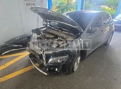 Photo 1 of 13: 2022 Hyundai Kona — Korean insurance auction