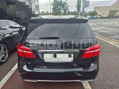 Photo 1 of 17: 2016 Mercedes-Benz B200 d — Korean insurance auction