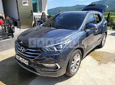Photo 1 of 6: 2018 Hyundai Santa Fe, VIN KMHSW81UBJU857696 — Korean insurance auction