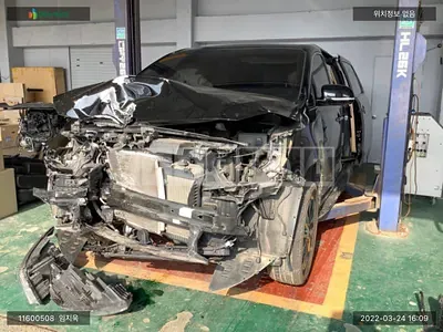 Photo 1 of 27: 2018 Kia Carnival, VIN KNAME81ABKS456531 — Korean insurance auction