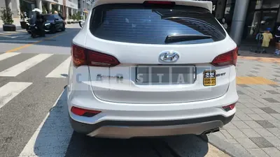Photo 1 of 8: 2016 Hyundai Santa Fe 2.0, VIN KMHSW81UBHU728977 — Korean insurance auction