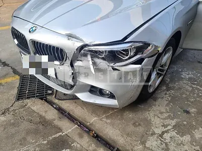 Photo 1 of 16: 2016 BMW 520d, VIN WBA5E510XGG200935 — Korean insurance auction