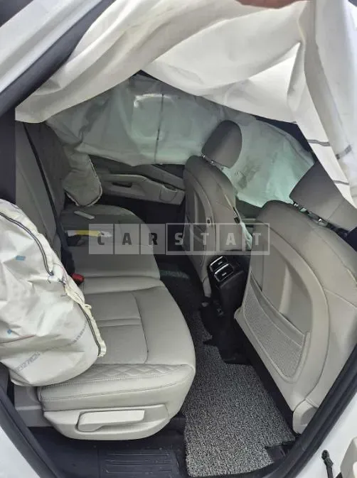 Photo 2 of 13: 2024 Kia Sorento 1.6 Hybrid — Korean insurance auction