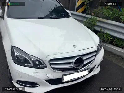 Photo 1 of 6: 2015 Mercedes-Benz E300 4Matic, VIN WDDHF8BB0GB230270 — Korean insurance auction