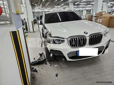 Photo 1 of 50: 2020 BMW X4 xDrive20i M Sport X, VIN WBA2V9109L9D15991 — Korean insurance auction