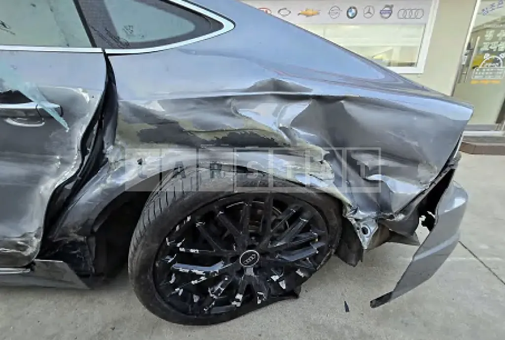 Photo 2 of 21: 2016 Audi A7 50 TDI quattro — Korean insurance auction