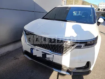 Photo 1 of 14: 2023 Kia Carnivals, VIN KNANE81BBPS337896 — Korean insurance auction