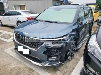 Photo 1 of 15: 2022 Kia Carnival, VIN KNANE81BBNS170550 — Korean insurance auction