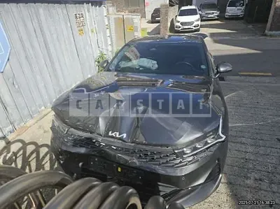 Photo 1 of 20: 2022 Kia K5 — Korean insurance auction