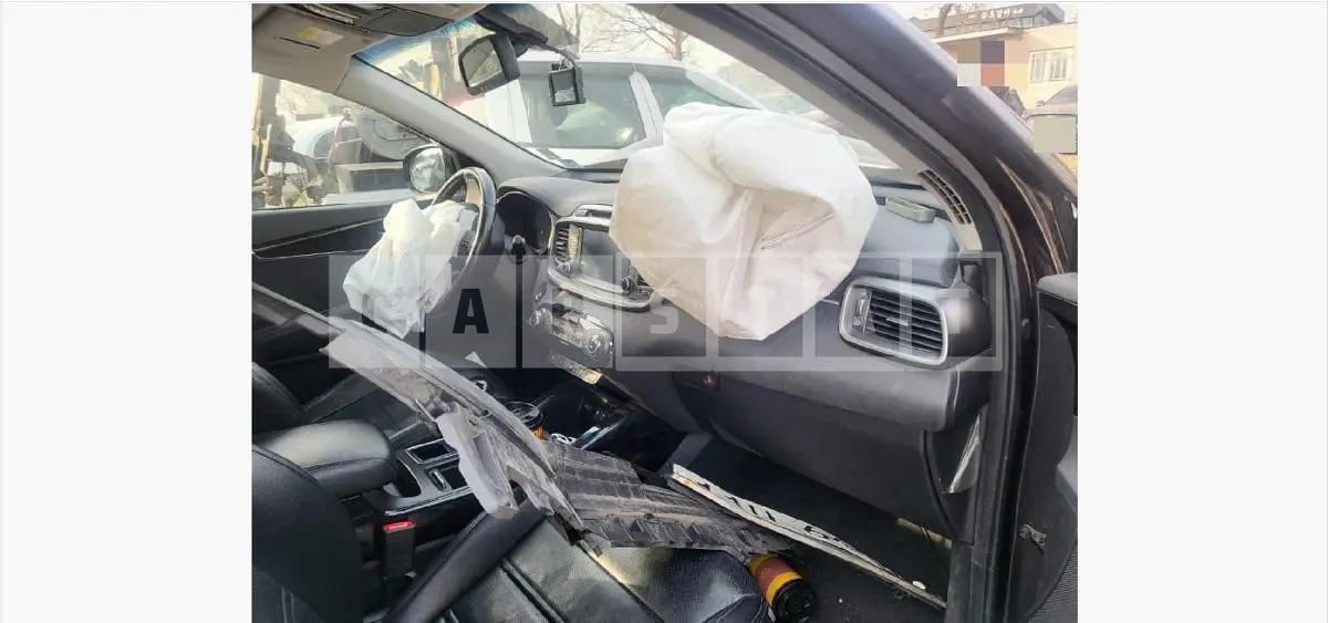 Photo 2 of 5: 2015 Kia Sorento 4WD — Korean insurance auction
