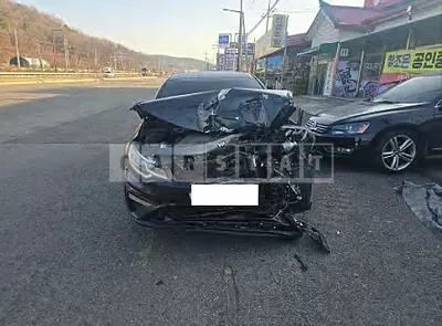 Photo 1 of 13: 2020 Kia K5 — Korean insurance auction