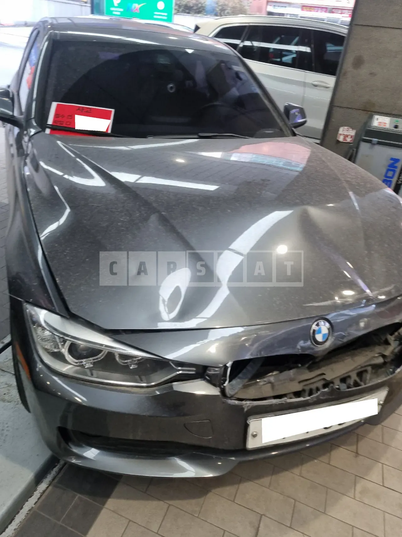 Photo 2 of 24: 2015 BMW 320d, VIN WBA3E1100FF947769 — Korean insurance auction