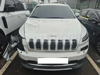 Photo 1 of 15: 2015 Jeep Cherokee — Korean insurance auction