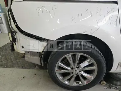 Photo 1 of 2: 2020 Kia (parts) Carnival Wheel — Korean insurance auction
