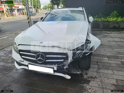 Photo 1 of 10: 2020 Mercedes-Benz E250, VIN W1KZF4FB6LA848149 — Korean insurance auction
