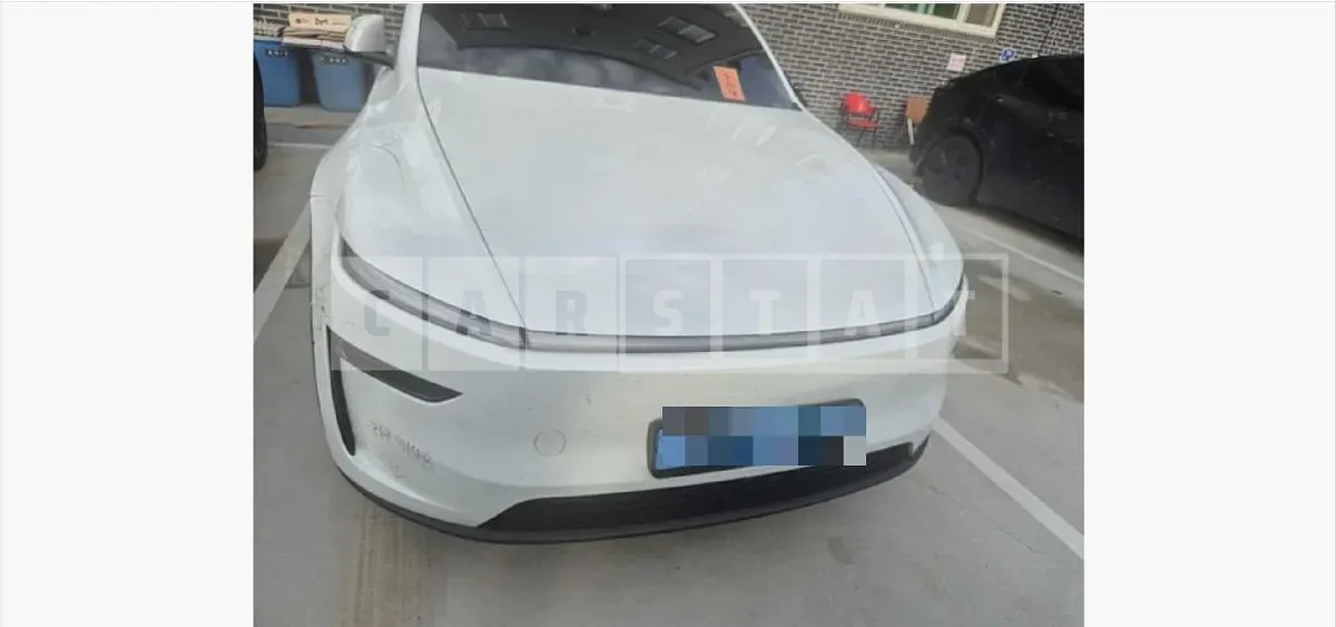 Photo 2 of 35: 2026 Tesla Model Y Premium RWD — Korean insurance auction