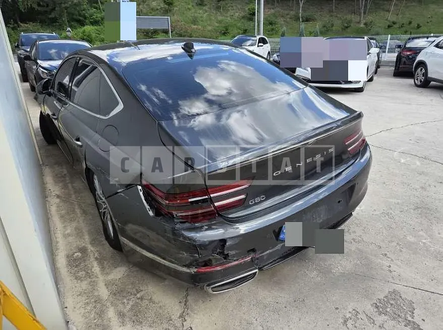 Photo 2 of 7: 2023 Genesis G80 — Korean insurance auction