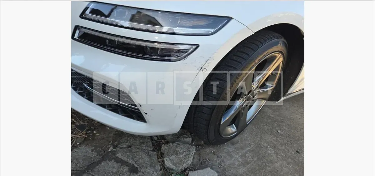 Photo 2 of 4: 2020 Genesis (parts) G80 Headlamp — Korean insurance auction