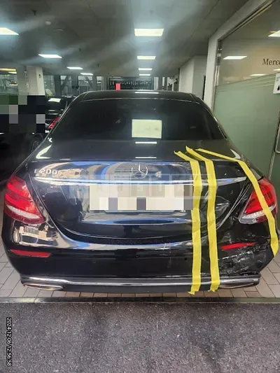 Photo 1 of 16: 2018 Mercedes-Benz E200 — Korean insurance auction
