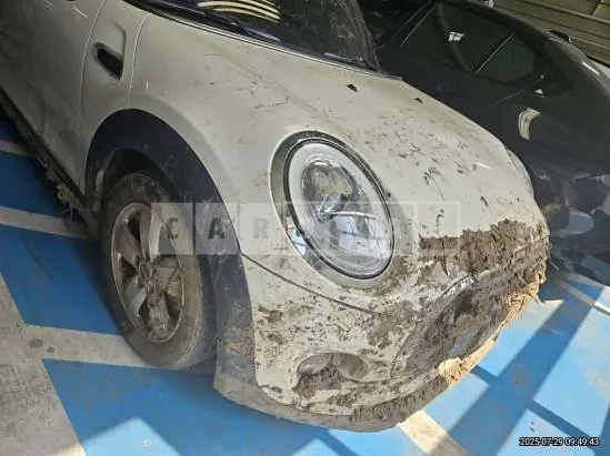 Photo 2 of 13: 2017 MINI Cooper D — Korean insurance auction
