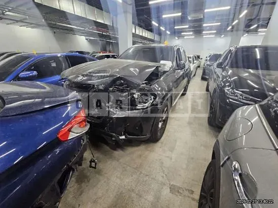 Photo 2 of 17: 2024 BMW X3 xDrive 20i — Korean insurance auction