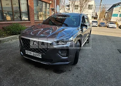 Photo 1 of 13: 2020 Hyundai Santa Fe, VIN KMHS281BBLU198721 — Korean insurance auction