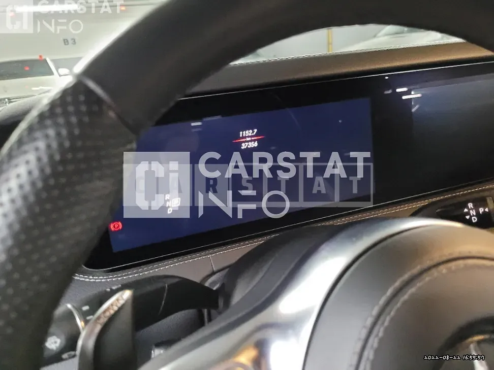 Photo 2 of 13: 2018 Mercedes-Benz Subsubbenz S63 4Matic + Cou — Korean insurance auction