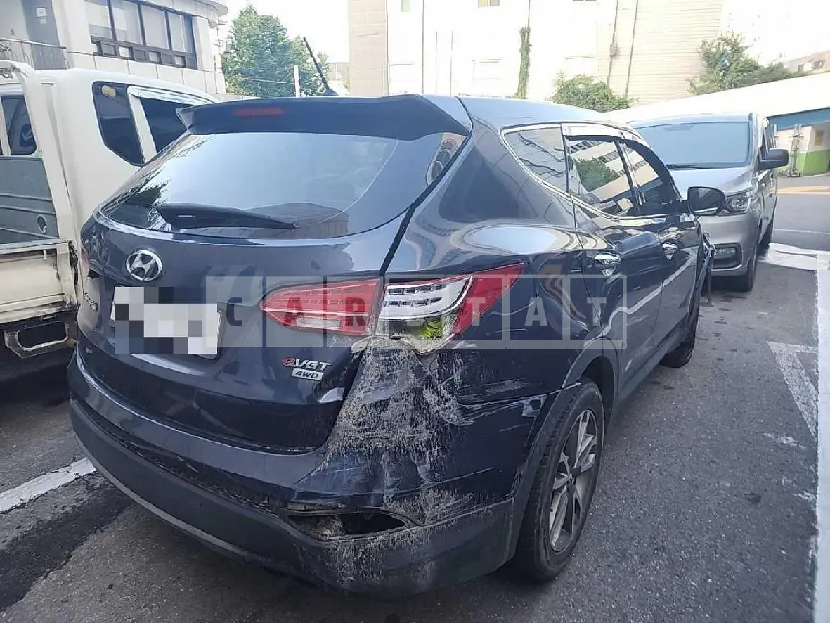 Photo 2 of 27: 2014 Hyundai Santa Fe DM 4WD — Korean insurance auction