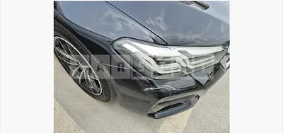 2023 (Parts) BMW 523d light