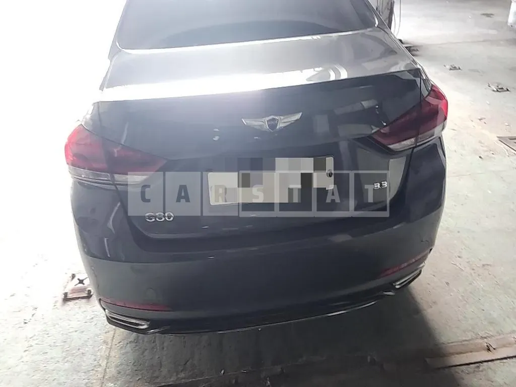 Photo 2 of 16: 2018 Genesis G80 3.3 — Korean insurance auction