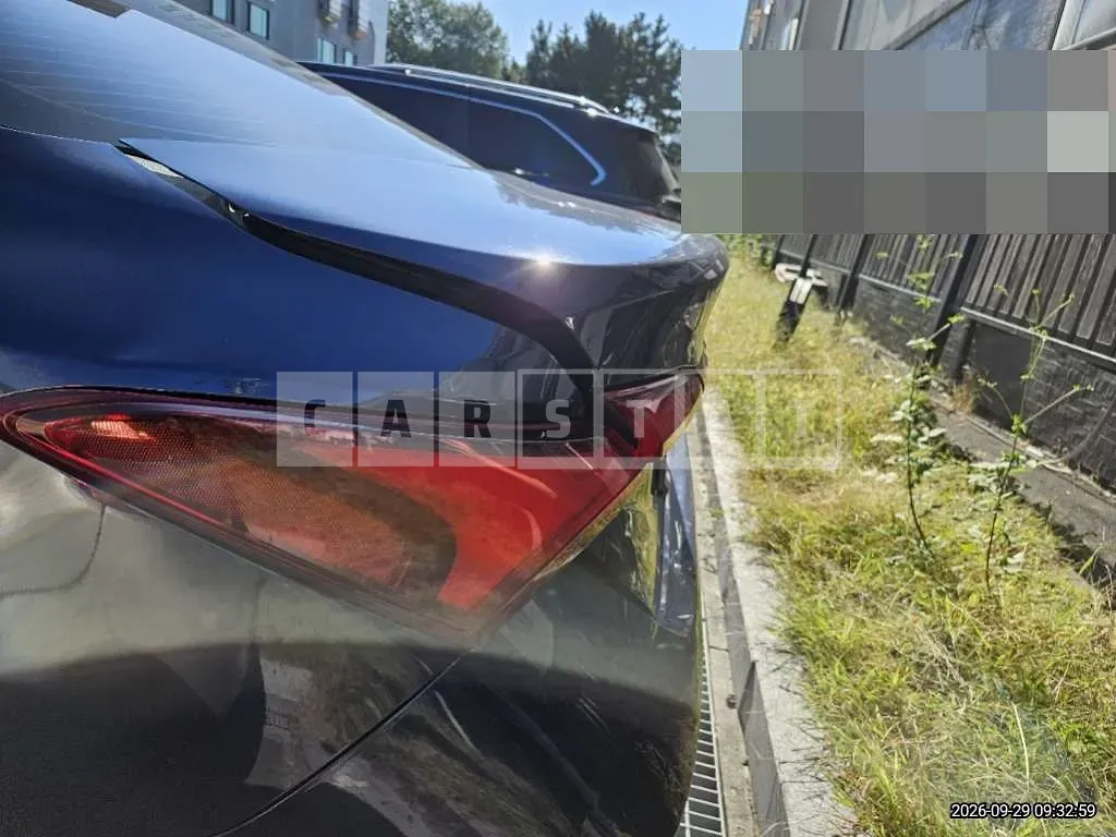 Photo 2 of 15: 2019 Toyota Avalon Hybrid — Korean insurance auction