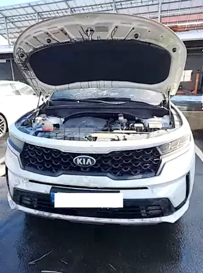 Photo 1 of 50: 2021 Kia Sorento, VIN KNARF81BGMA104013 — Korean insurance auction