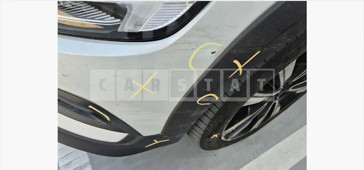 Photo 2 of 6: 2023 Volvo (parts) V60CCB5 AWD Light — Korean insurance auction