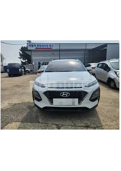 Photo 1 of 18: 2017 Hyundai Kona Diesel — Korean insurance auction