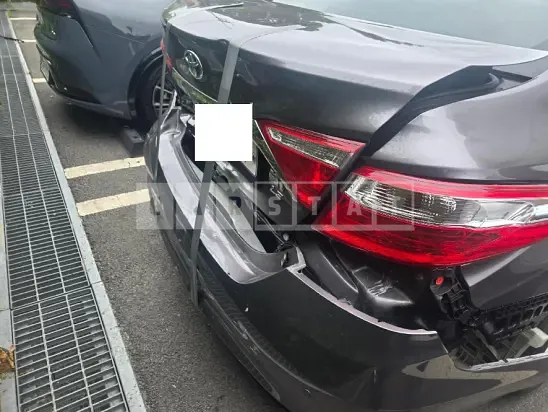 Photo 2 of 31: 2017 Toyota Camry Hybrid LE — Korean insurance auction